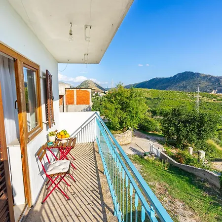 Prázdninový dům Olive Garden House In With A View & Bbq Žrnovnica